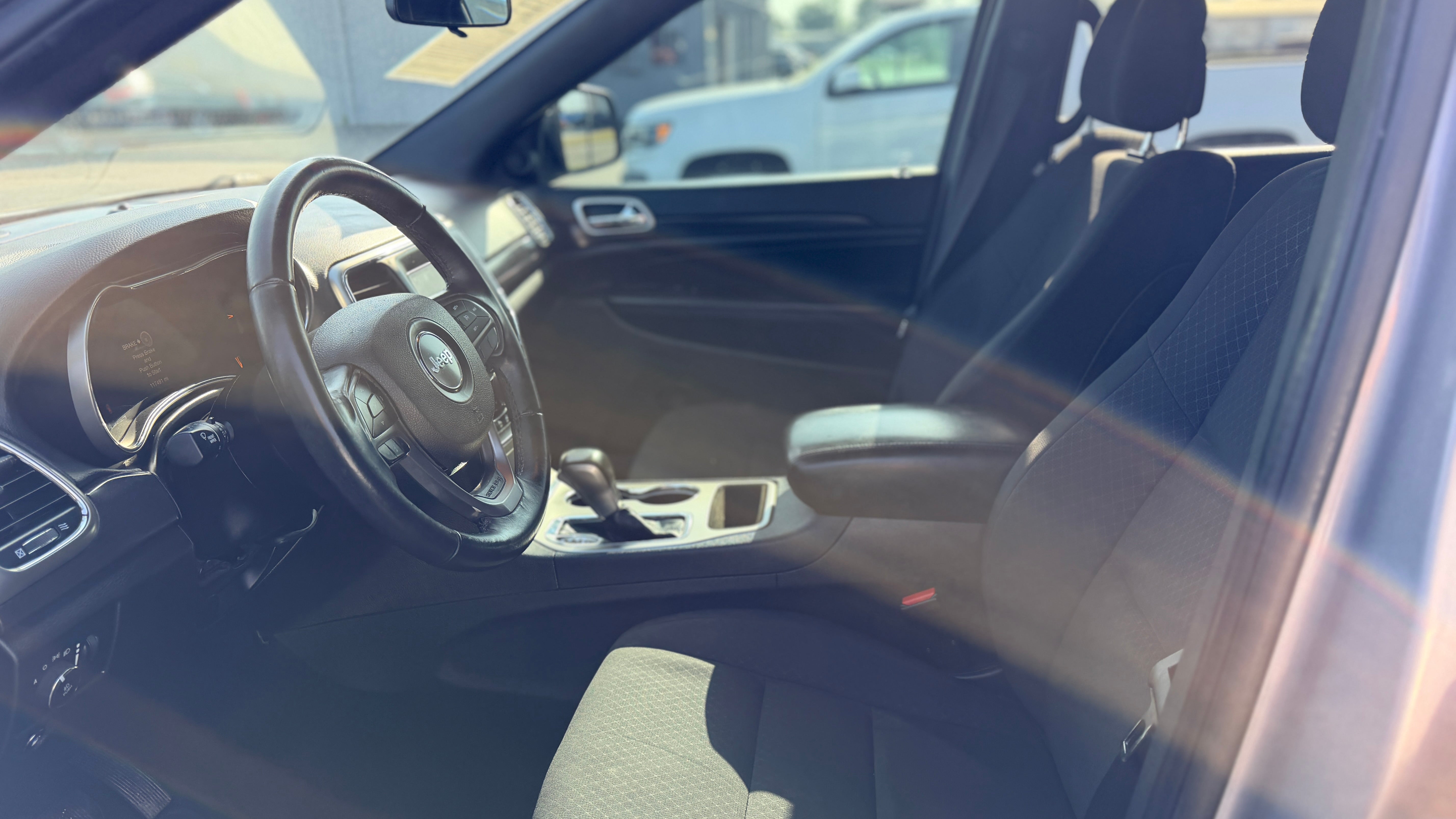 2018 Jeep Grand Cherokee Laredo E