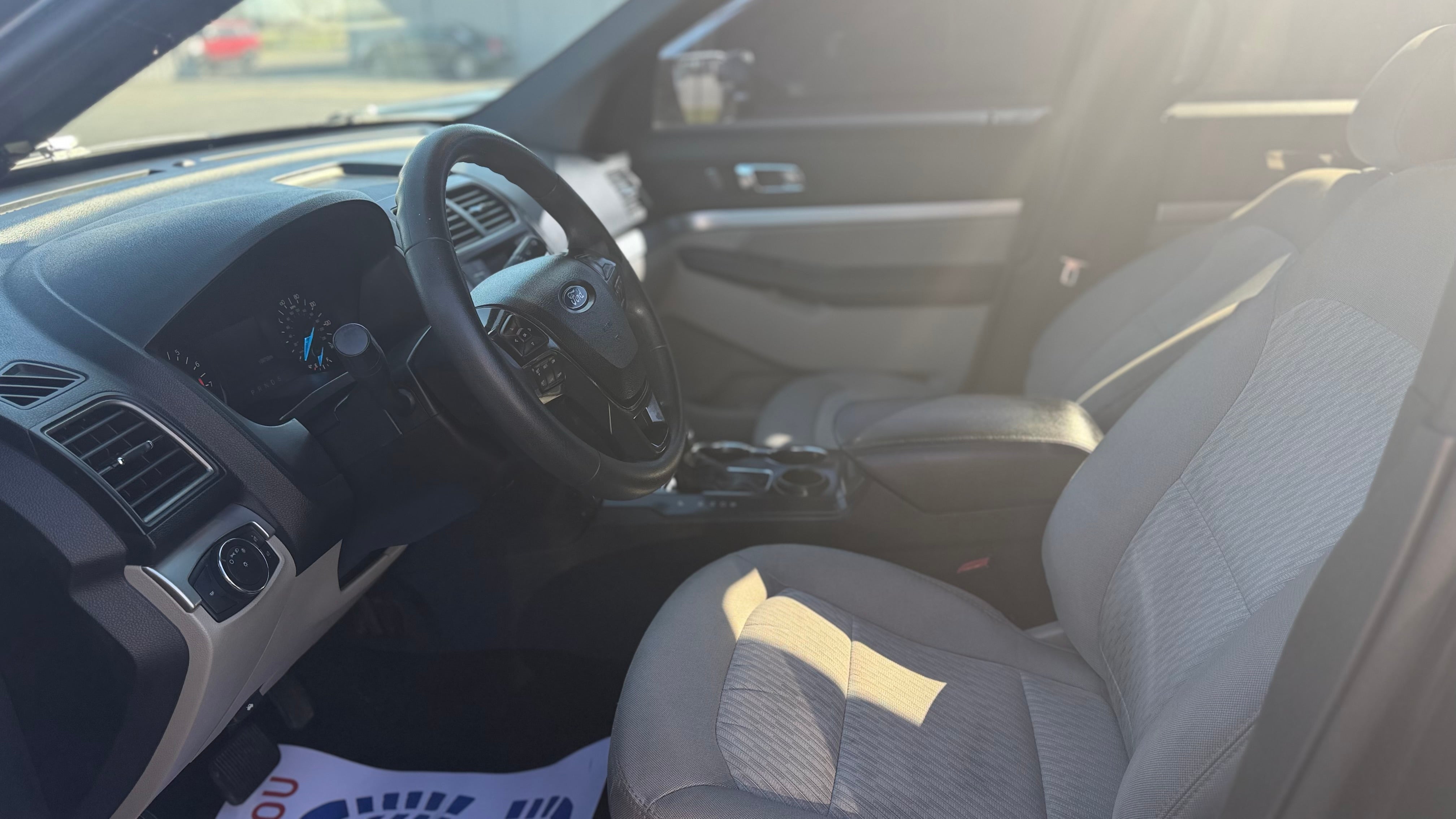 2019 Ford Explorer Base