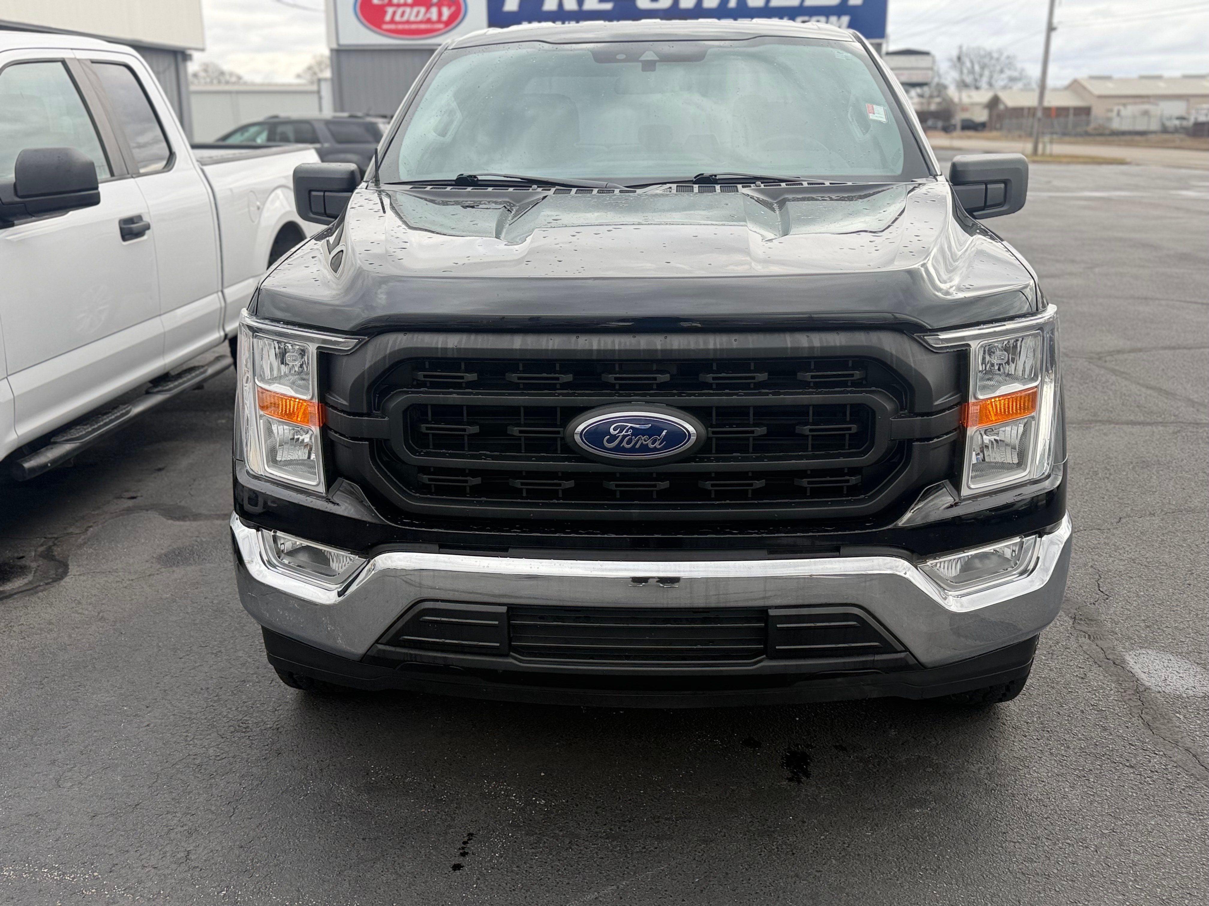 2021 Ford F-150 Base