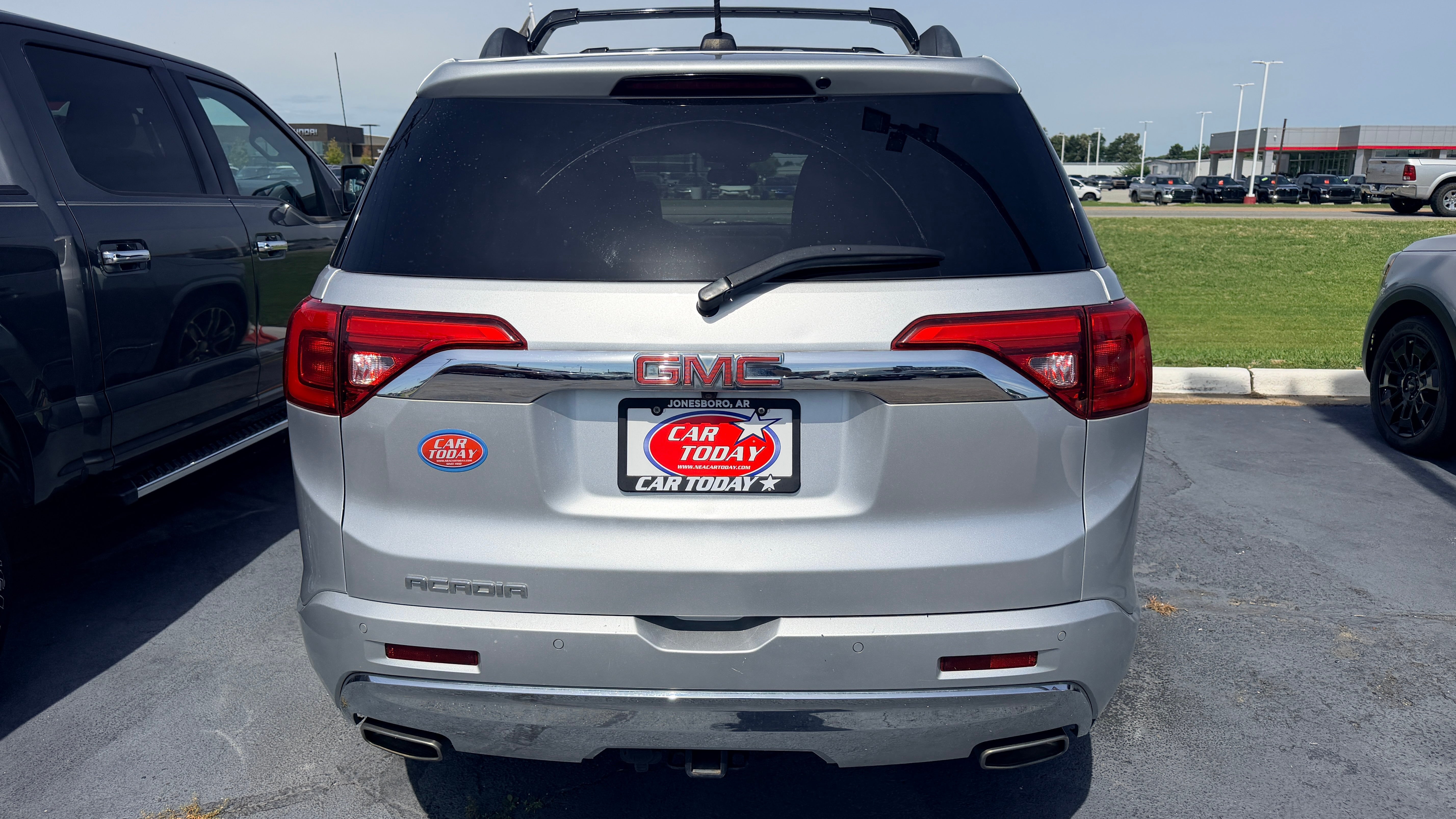 2019 GMC Acadia Denali
