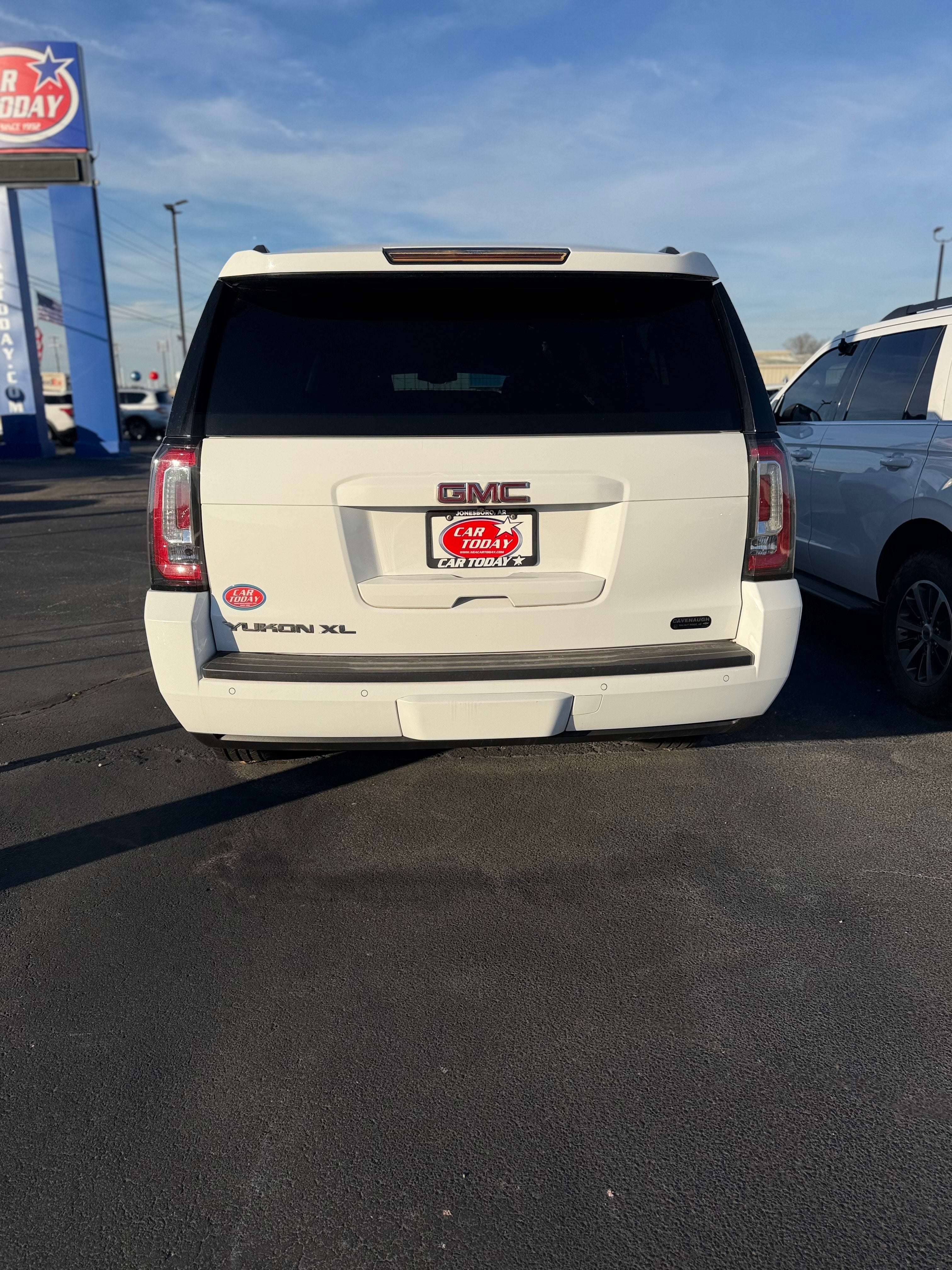 2016 GMC Yukon XL SLE