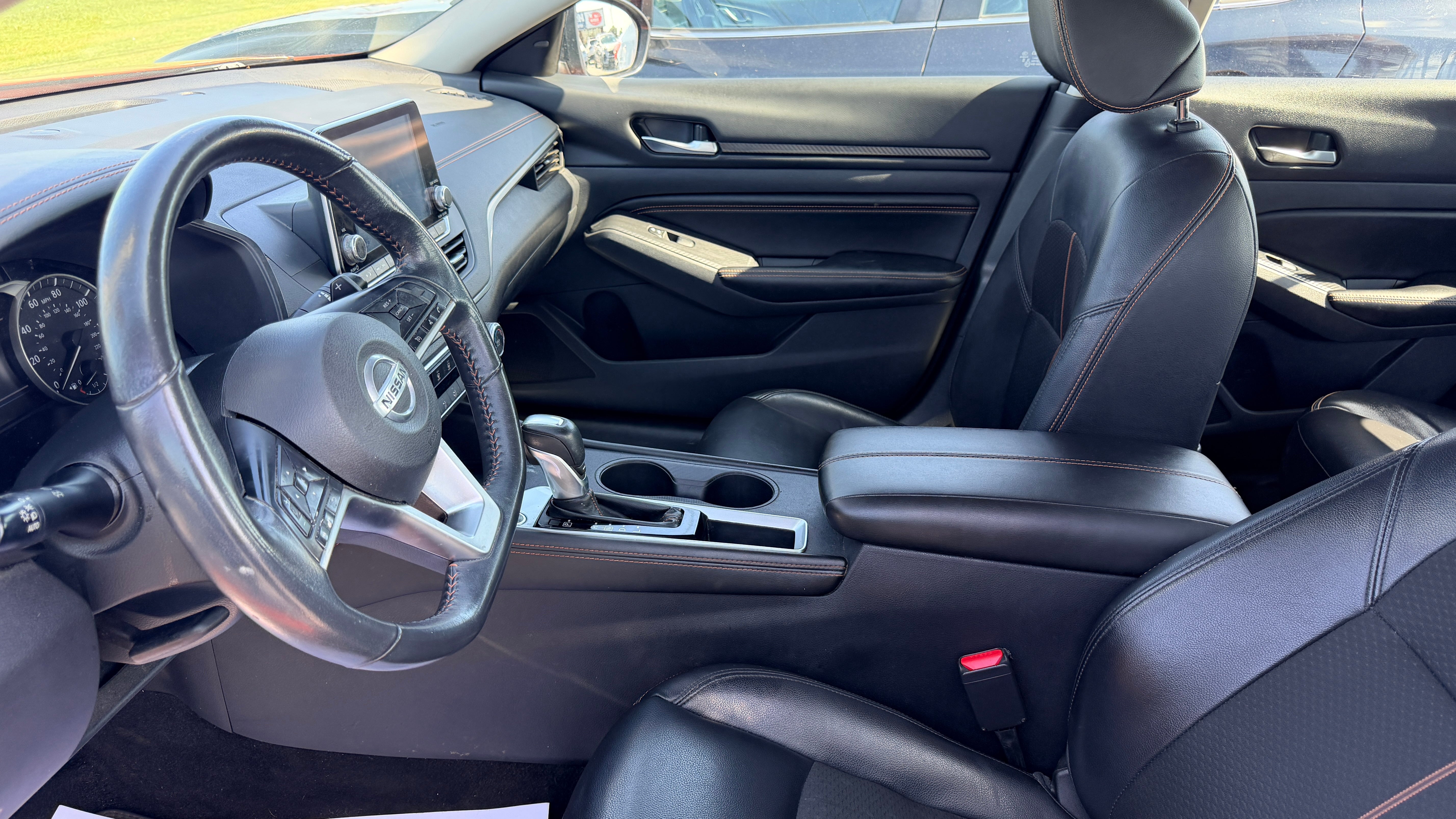 2022 Nissan Altima 2.5 SR