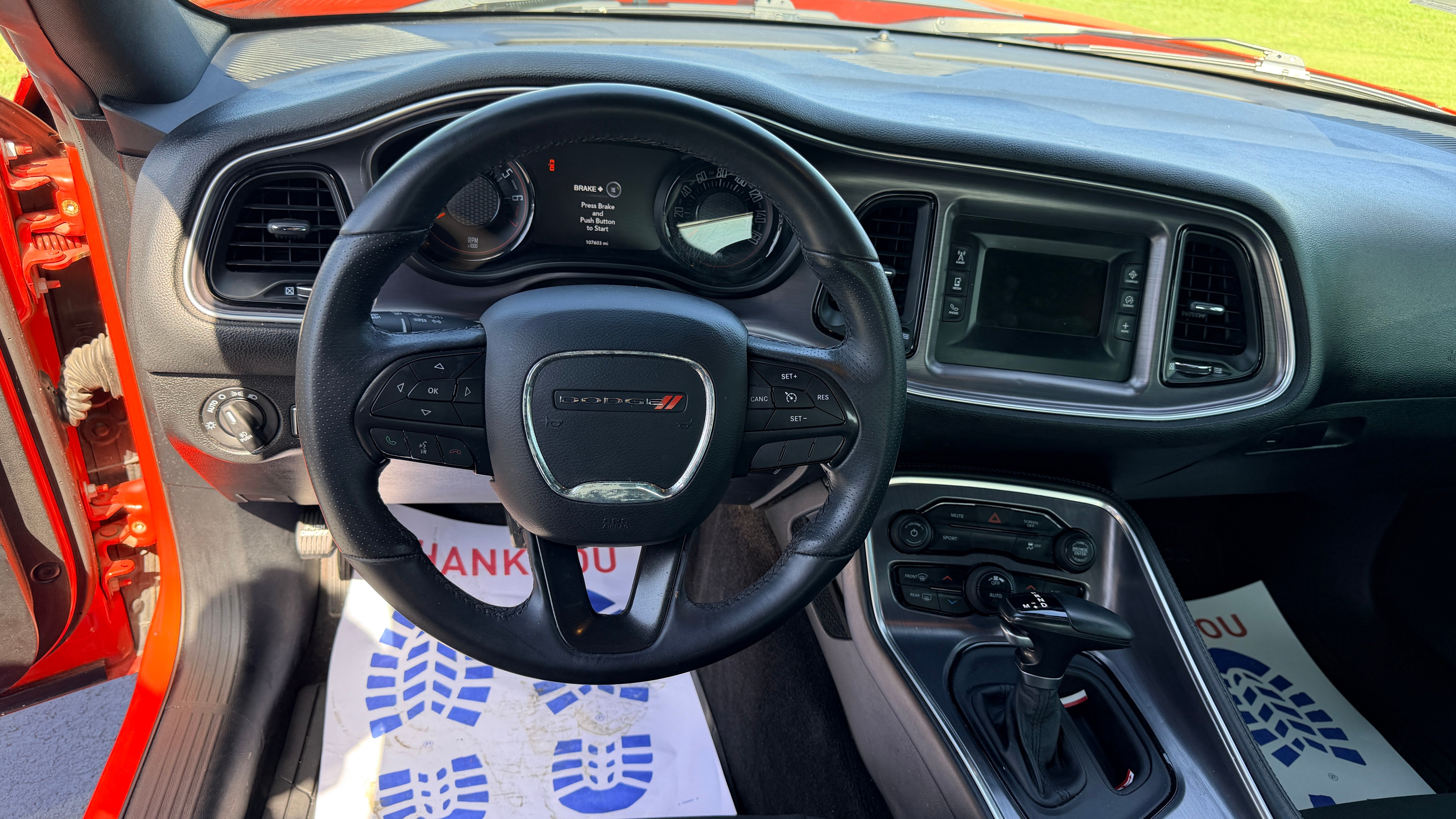 2017 Dodge Challenger SXT