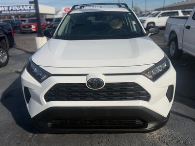 2020 Toyota RAV4 LE