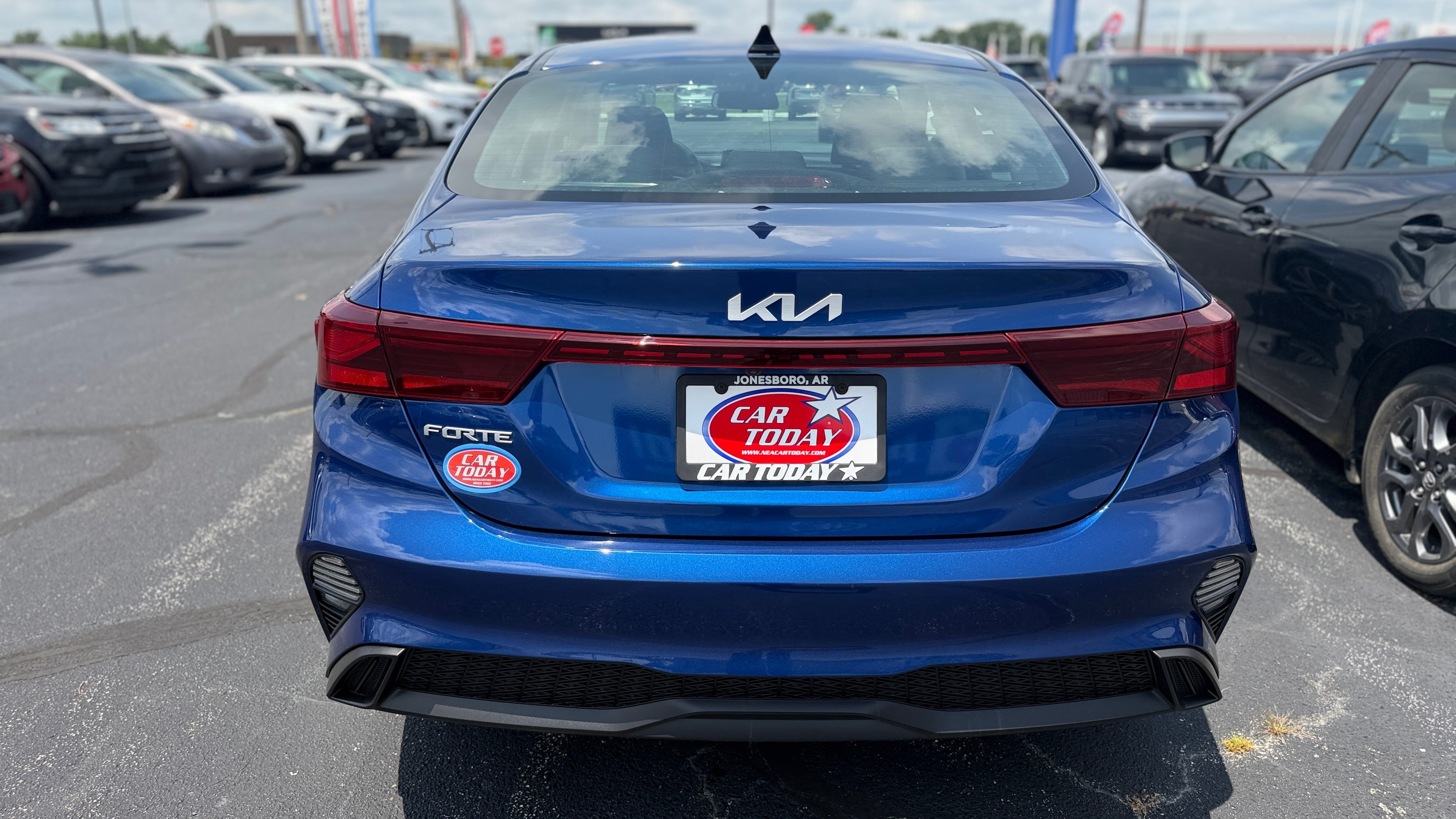 2023 Kia Forte Base