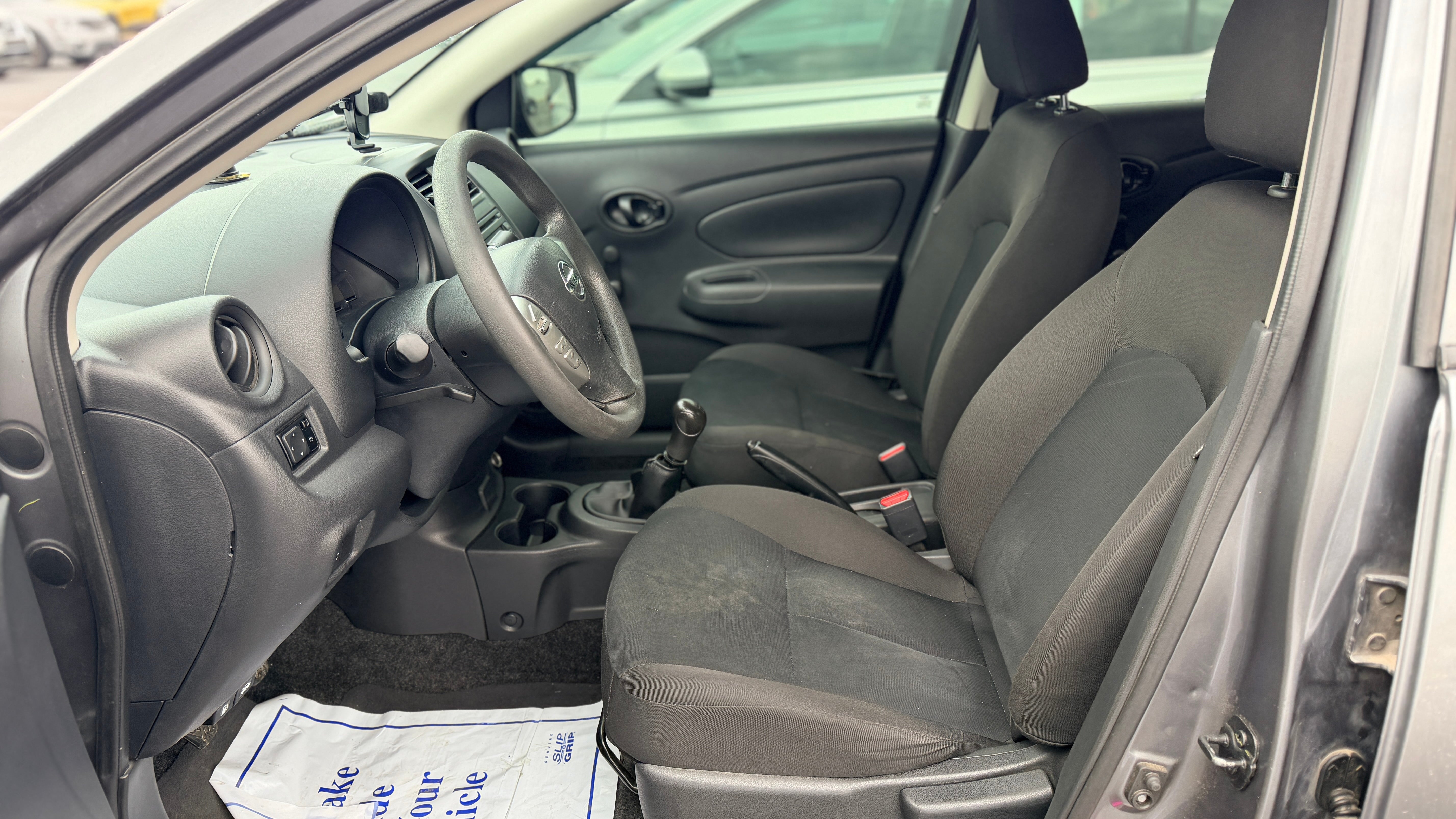 2018 Nissan Versa Sedan S
