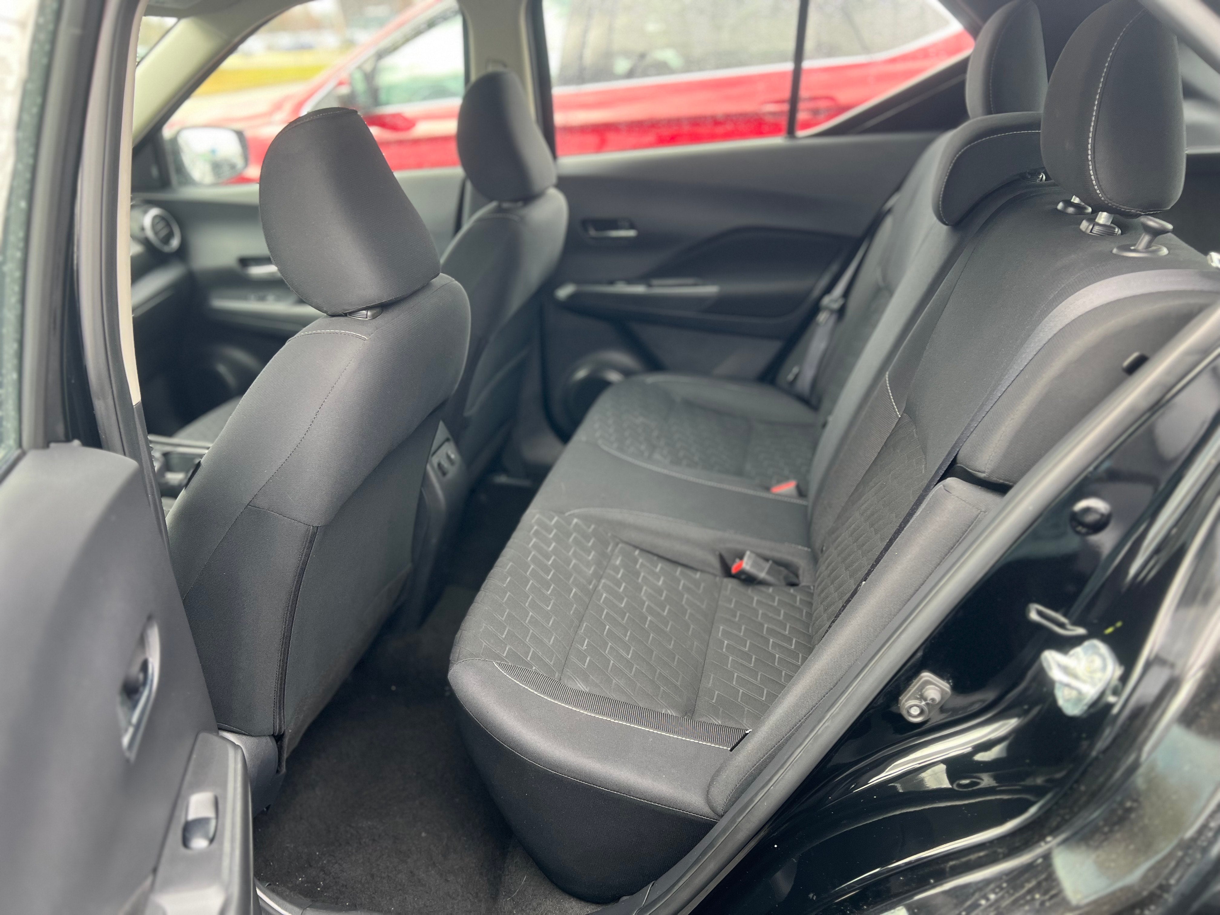 2022 Nissan Kicks SV