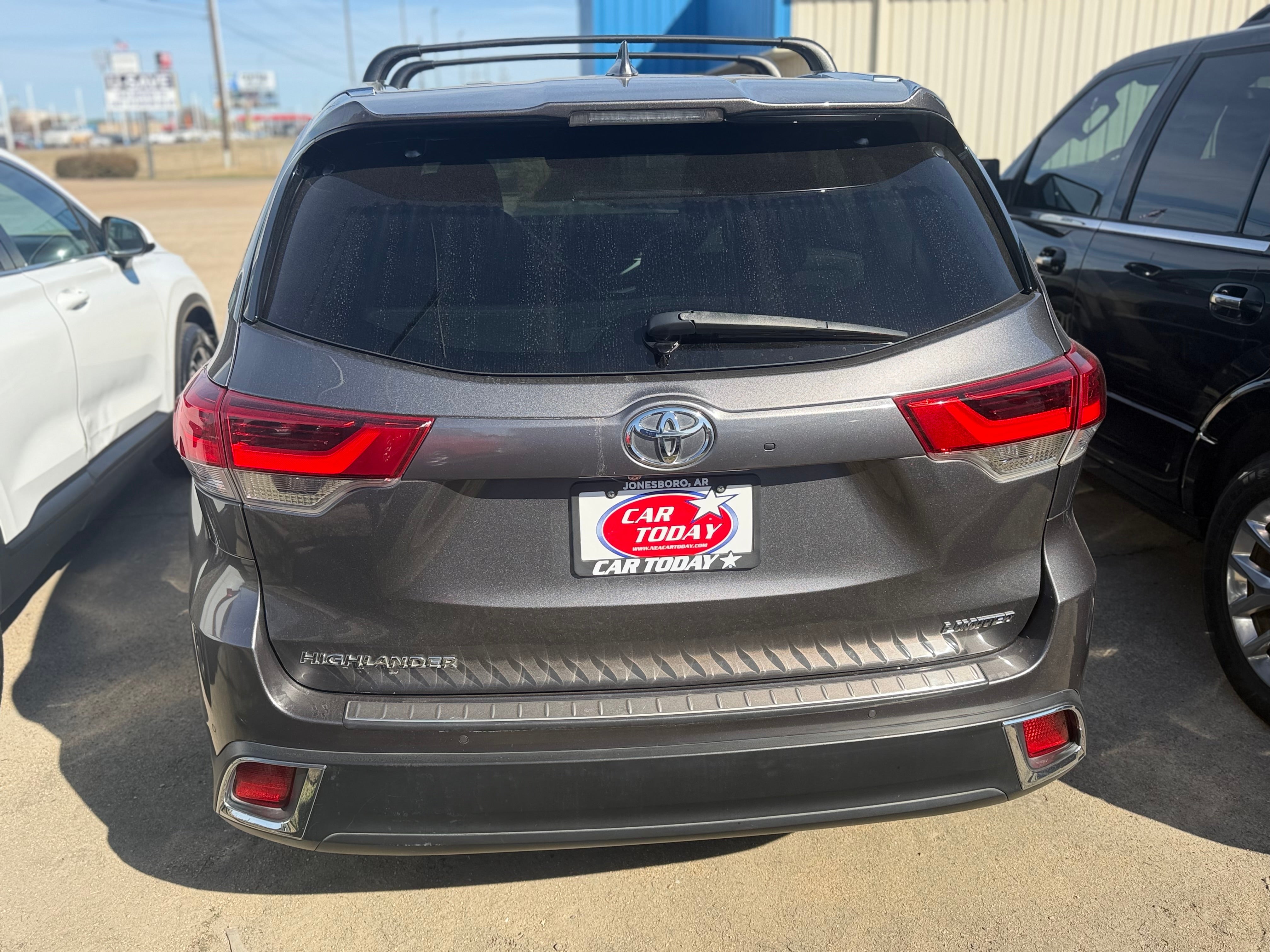 2018 Toyota Highlander Base